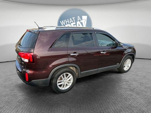Dark Cherry 2014 Kia Sorento LX