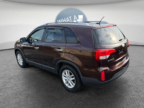 Dark Cherry 2014 Kia Sorento LX