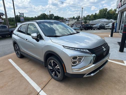 2023 Mitsubishi Eclipse Cross SE