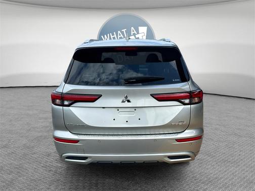 2023 Mitsubishi Outlander PHEV SEL