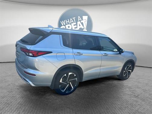2022 Mitsubishi Outlander SEL