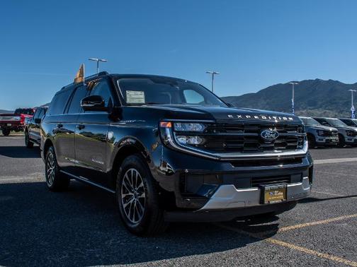 AGATE BLACK METALLIC 2025 Ford Expedition PLATINUM