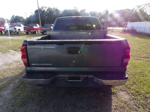 2006 Chevrolet Silverado 1500 LS Crew Cab