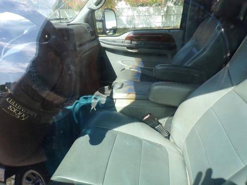 2002 Ford F-250 Lariat SuperCab Super Duty