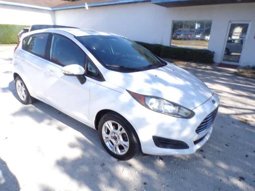 2016 Ford Fiesta SE 4dr Hatchback