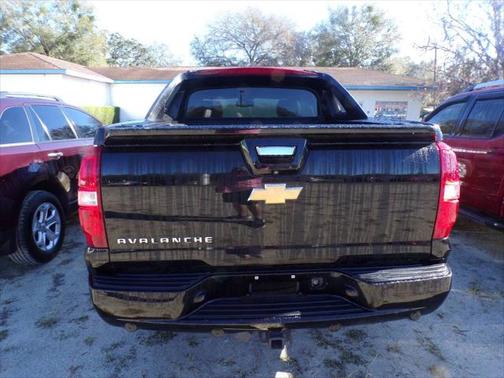 2013 Chevrolet Avalanche LT