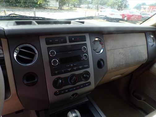 2011 Ford Expedition XLT