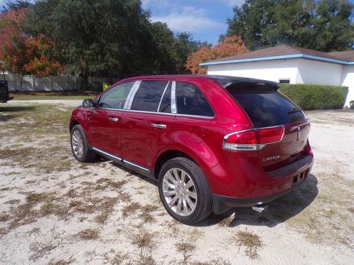 2013 Lincoln MKX Base