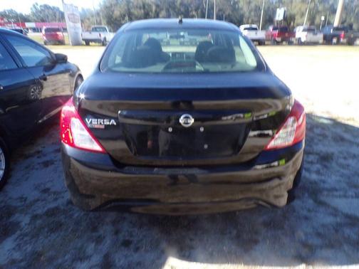 2016 Nissan Versa 1.6 S+