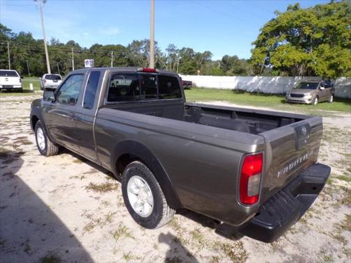 2002 Nissan Frontier XE King Cab