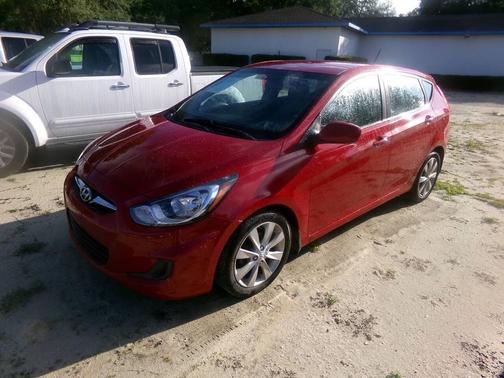 Boston Red Pearl 2014 Hyundai Accent GS