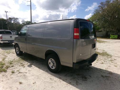 Charcoal 2006 Chevrolet Express 2500 Base