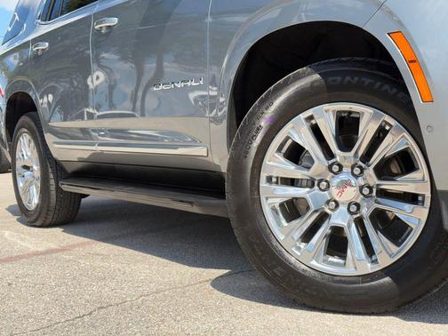 Sterling Metallic 2025 GMC Yukon Denali