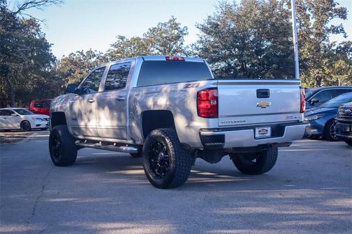 2018 Chevrolet Silverado 1500 2LT