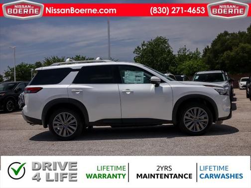 2025 Nissan Pathfinder SL FWD