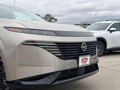 Champagne Silver Metallic 2026 Nissan Murano Platinum