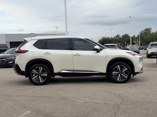 2022 Nissan Rogue Platinum