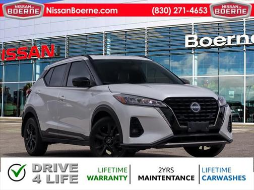 2024 Nissan Kicks SR
