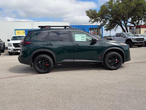Obsidian Green 2026 Nissan Rogue Rock Creek