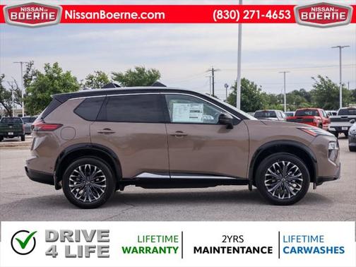 2025 Nissan Rogue Platinum