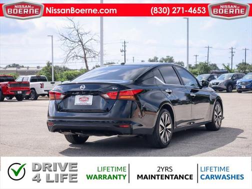 2021 Nissan Altima 2.5 SV
