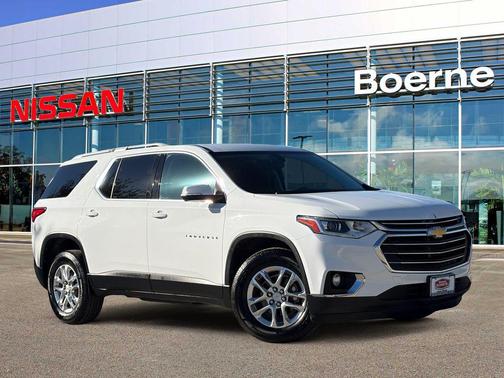 2018 Chevrolet Traverse LT Cloth