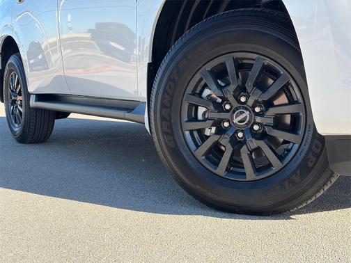 2026 Nissan Armada SV