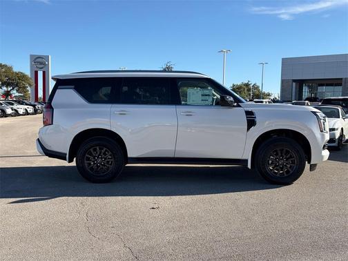 2026 Nissan Armada SV
