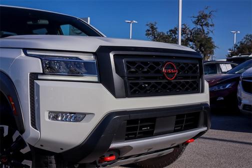 2024 Nissan Frontier PRO-4X