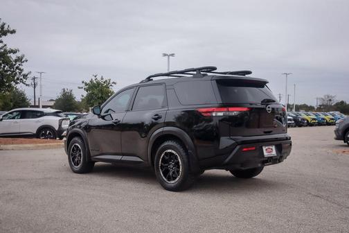 2024 Nissan Pathfinder Rock Creek 4WD