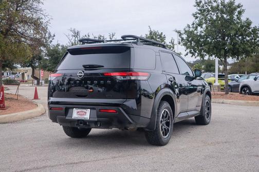 2024 Nissan Pathfinder Rock Creek 4WD