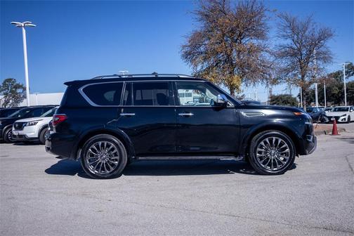 2023 Nissan Armada Platinum 4WD