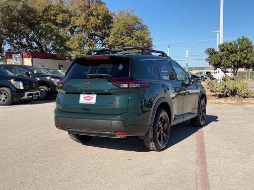 Obsidian Green 2026 Nissan Rogue Rock Creek