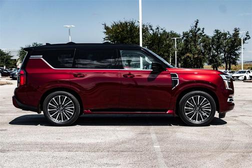 2025 Nissan Armada Platinum Reserve 4WD