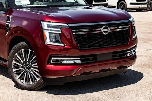 2025 Nissan Armada Platinum Reserve 4WD