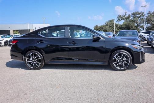 2025 Nissan Sentra SR