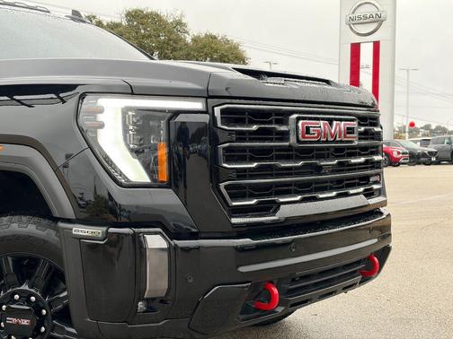 2024 GMC Sierra 2500 AT4