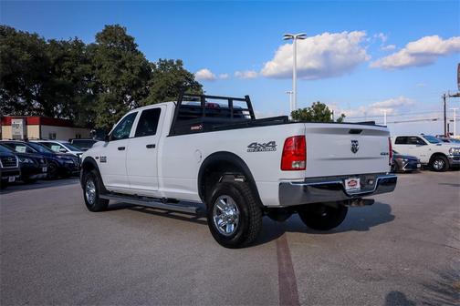 2018 RAM 2500 Tradesman Crew Cab 4x4 8' Box