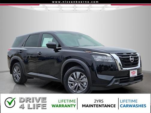 2025 Nissan Pathfinder S FWD