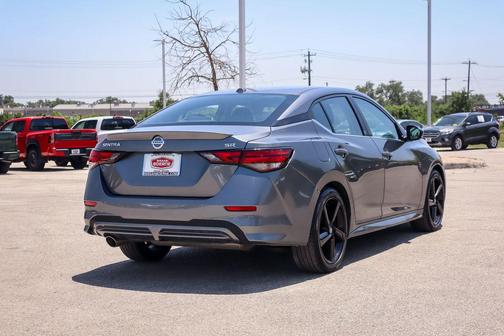 2023 Nissan Sentra SR