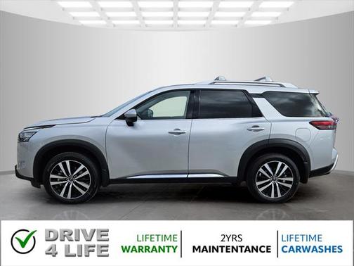 2025 Nissan Pathfinder Platinum FWD