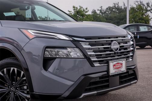 2025 Nissan Rogue Platinum