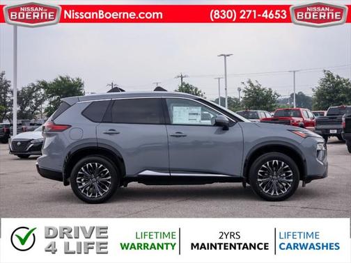 2025 Nissan Rogue Platinum