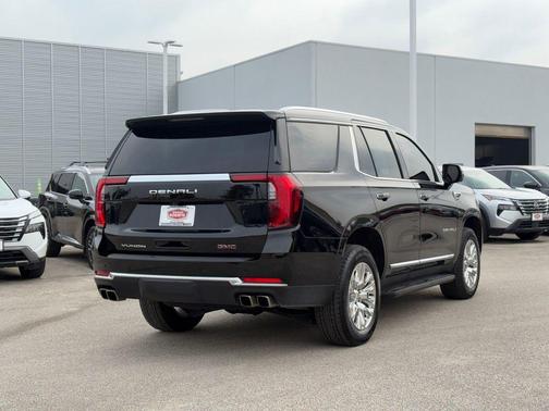 Onyx Black 2025 GMC Yukon Denali