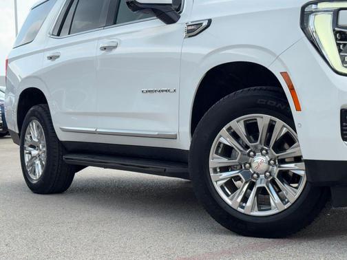 Summit White 2025 GMC Yukon Denali
