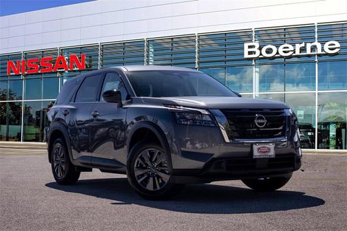 2025 Nissan Pathfinder S FWD