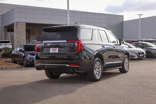 2025 GMC Yukon Denali