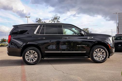 2025 GMC Yukon Denali