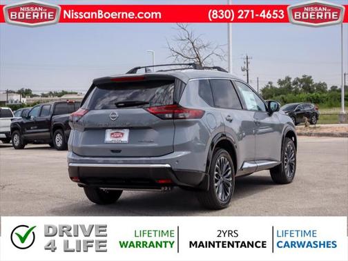 2025 Nissan Rogue Platinum