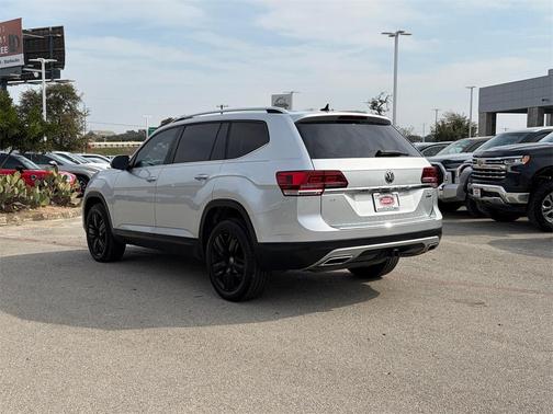 2019 Volkswagen Atlas 3.6L SE w/Technology